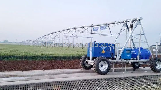 3800 KG Γεωργία Αυτοματοποιημένη πλευρική γραμμική κίνηση Σύστημα άρδευσης κήπου Δύο / Τέσσερις τροχοί έκδοση για να ωφελήσει τη φάρμα σας
